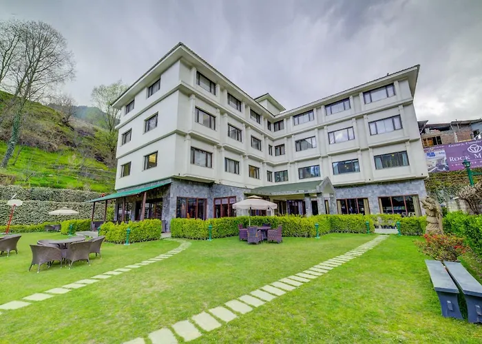 Rock Manali By Vivaan Hotel